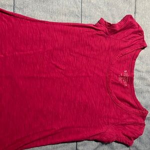 Women’s medium berry colored top